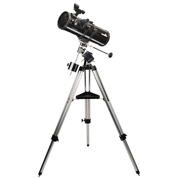 Skyhawk 1145PM Motorised Newtonian telescope starter kit